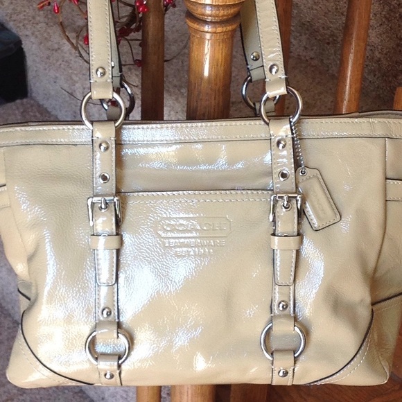 Coach Handbags - Coach purse.